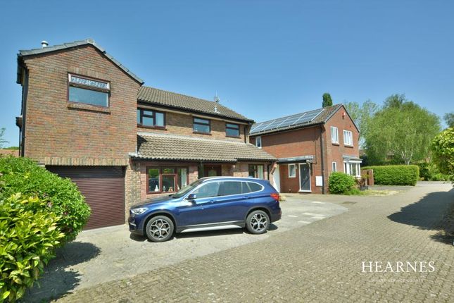 Cuthbury Gardens, Wimborne, BH21 1YB 4 bed detached house for sale