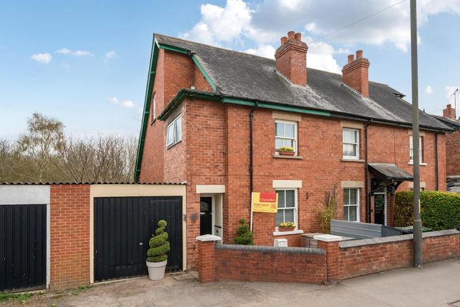 Leominster,  Herefordshire,  HR6 3 bed end of terrace house for sale