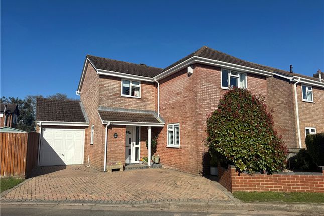 4 bed detached house