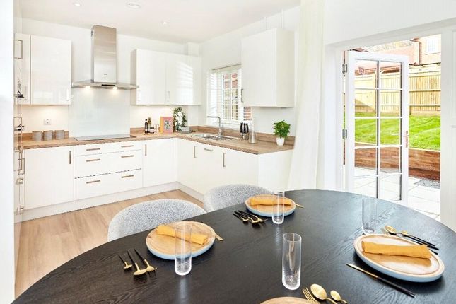 The Brooks, Clayhill Road, Burghfield... 4 bed detached house for sale