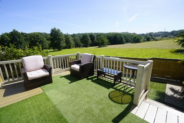 2 bedroom park home for sale