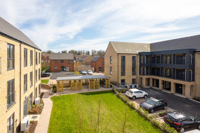 Arras Close, Kent CT19 1 bed apartment for sale