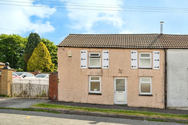 3 bed semi-detached house