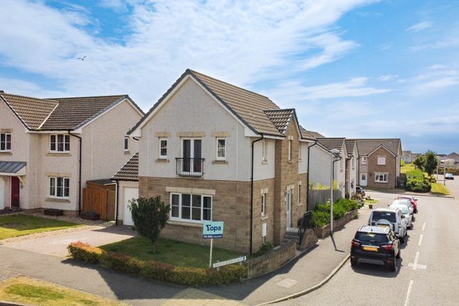 3 bed detached house