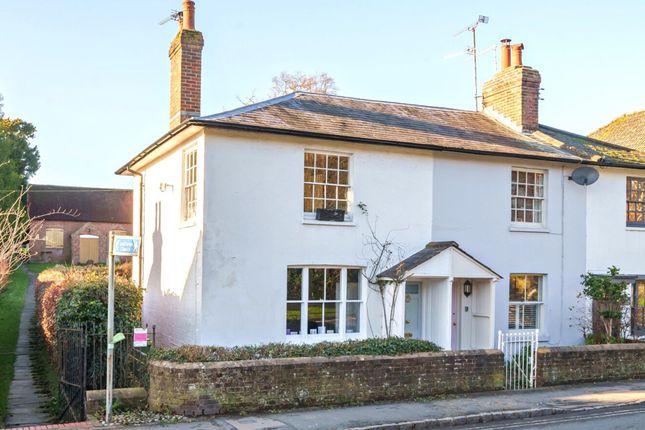 High Street, Billingshurst, RH14 2 bed end of terrace house for sale