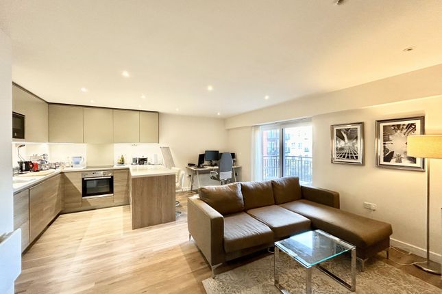 Golding House, Beaufort Square, NW9 1 bed flat for sale