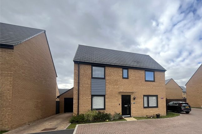 4 bed detached house