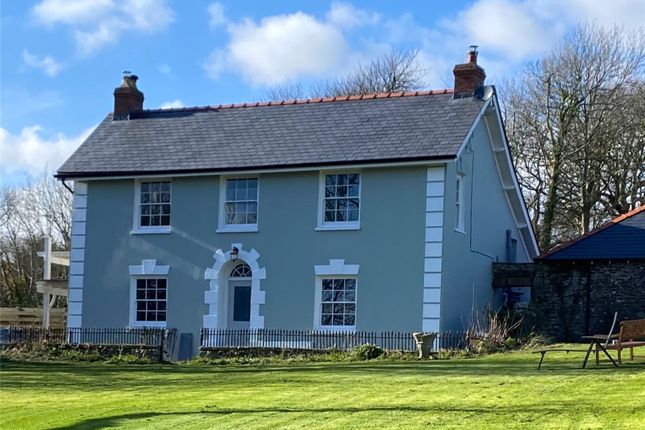 5 bedroom semi-detached house for sale
