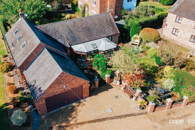 Holly Cottage, Duck Street, Egginton... 3 bed detached house for sale