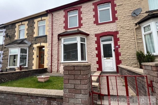 4 bed terraced house
