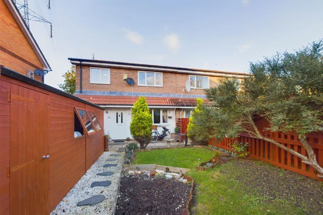 Lavender Close, Aylesbury HP21 2 bed cluster house for sale