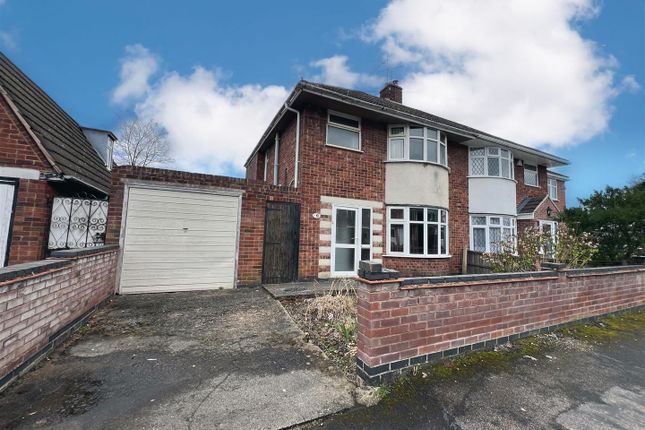 3 bed semi-detached house