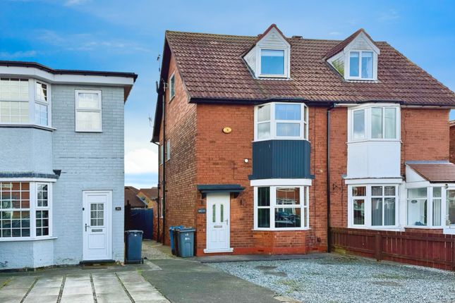 Colwall Avenue, Hull, HU5 5SR 3 bed semi