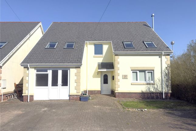 5 bed detached house