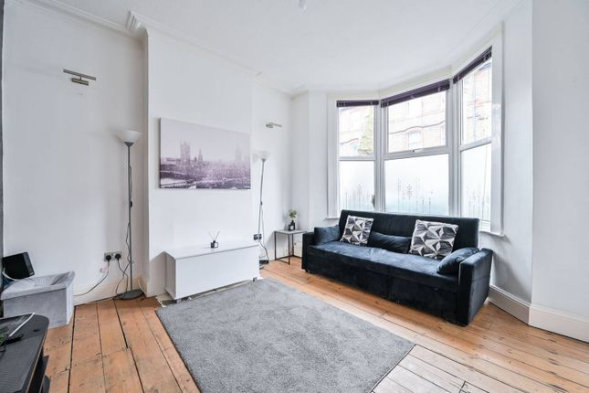 Walcorde Avenue, Elephant and Castle... 1 bed flat for sale