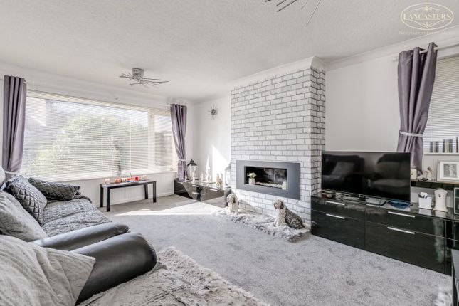 3 bed detached bungalow