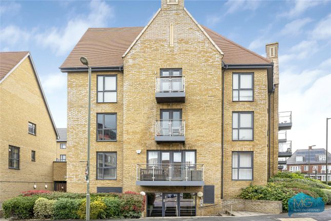 Royal Engineers Way, London, NW7 2 bed apartment for sale
