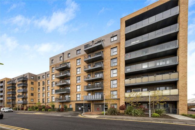 Grafham House, 11 St. Johns Road, New... 2 bed flat for sale