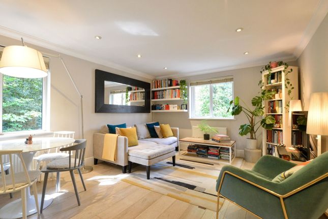 2 bedroom maisonette for sale