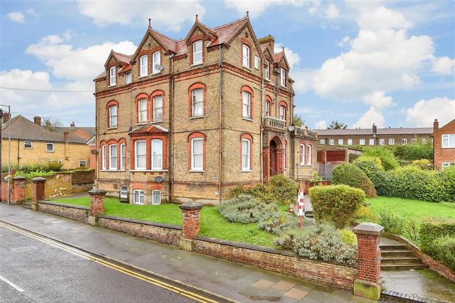 2 bed flat