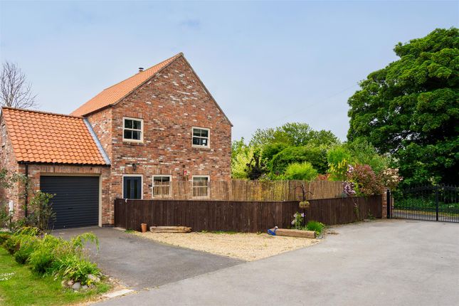 Manor Garth, School Lane, Holmpton 4 bed detached house for sale