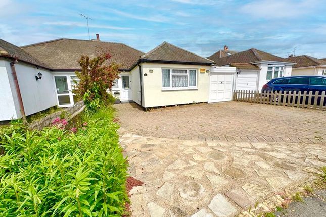 2 bedroom semi-detached bungalow for sale