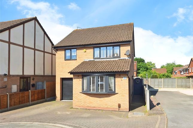 4 bed detached house