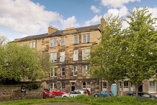 3F2, 1 Largo Place, Leith, EH6 4AG 2 bed flat for sale