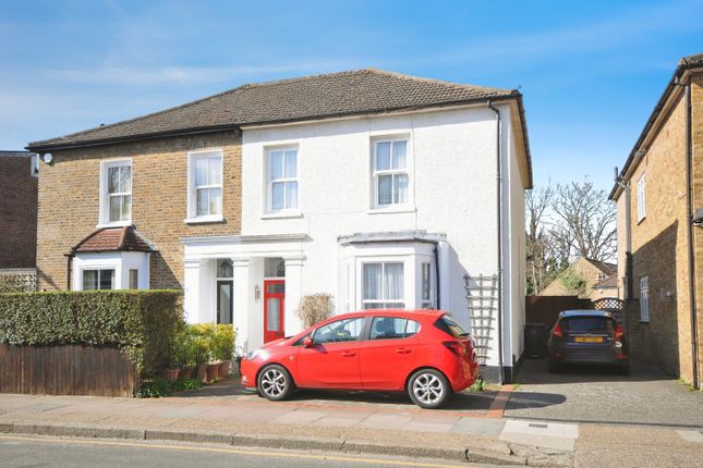 4 bedroom semi-detached house for sale