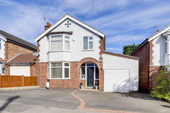 Roland Avenue, Nuthall NG16 3 bed detached house for sale