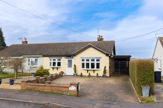 2 bedroom semi-detached bungalow for sale