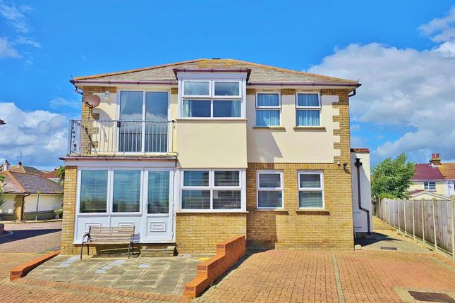 2 bedroom maisonette for sale