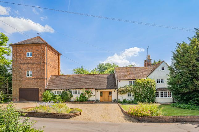 Drivers End, Codicote, Hitchin, SG4 5 bed detached house for sale