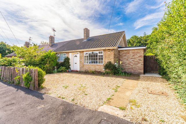 2 bedroom semi-detached bungalow for sale