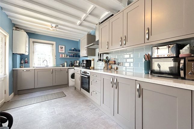 Selbourne Road, Gillingham, Kent, ME7 3 bed terraced house for sale