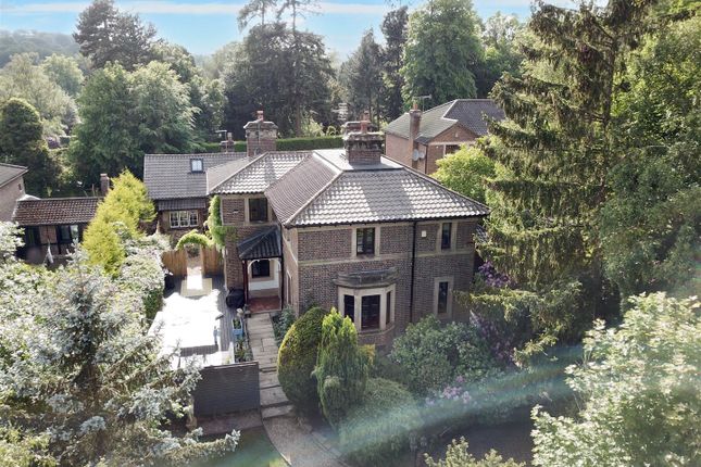 Park Drive, Trentham 6 bed detached house for sale