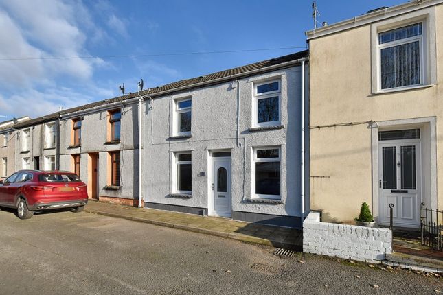 John Street, Aberdare, CF44 2 bed terraced house for sale