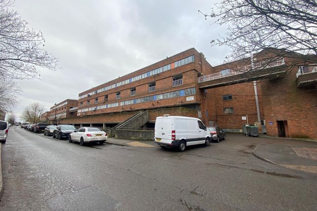 Copley Close, London 3 bed flat for sale
