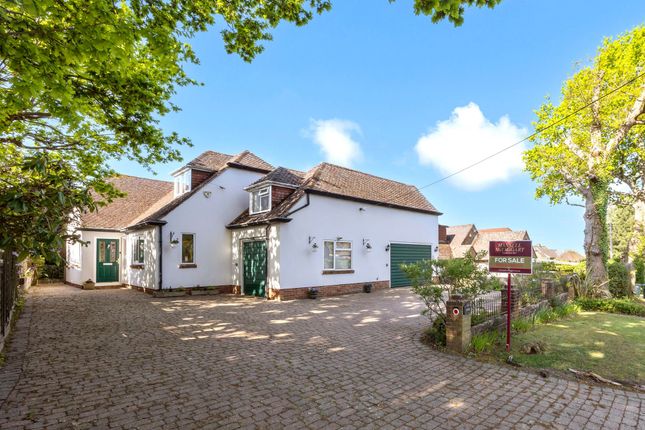 3 bed detached house
