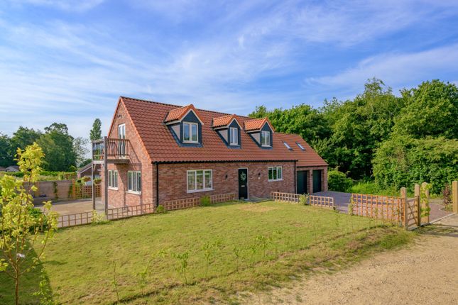 4 bed detached house