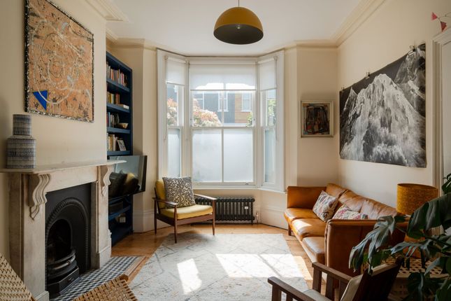 5 bedroom terraced house for sale
