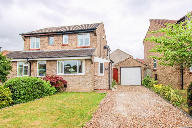 2 bedroom semi-detached house for sale