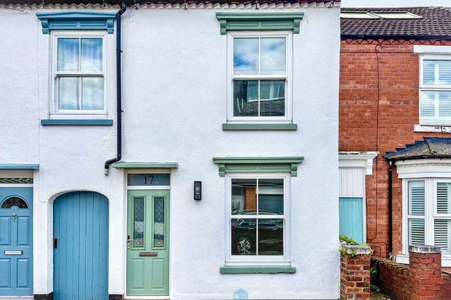 Hill Street, Stourbridge DY8 2 bed end of terrace house for sale