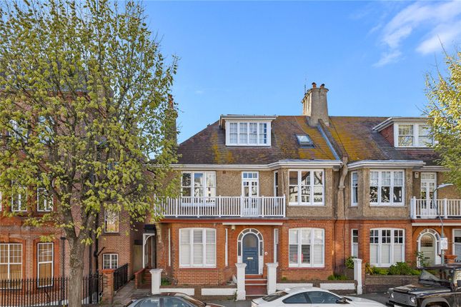 3 bedroom apartment for sale
