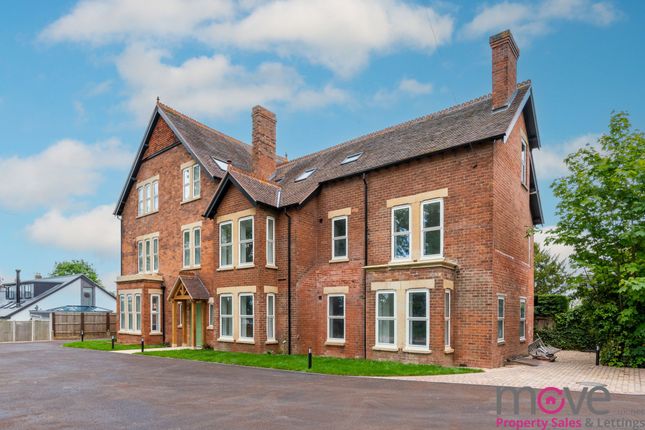 Station Road, Gloucester GL3 2 bed apartment for sale