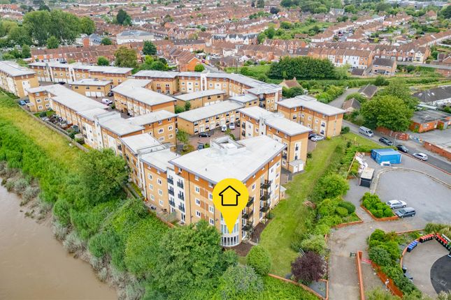 Manley Gardens, Bridgwater TA6 2 bed flat for sale