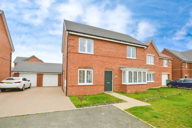 4 bed detached house