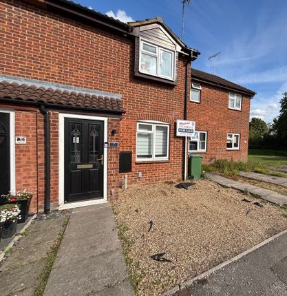 Grasslands, Aylesbury, Buckinghamshire 2 bed terraced house for sale