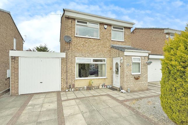 Carr Wood Way, Calverley, LS28 5UE 3 bed detached house for sale