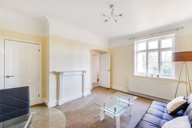 Briar Walk, Putney, London, SW15 1 bed apartment for sale